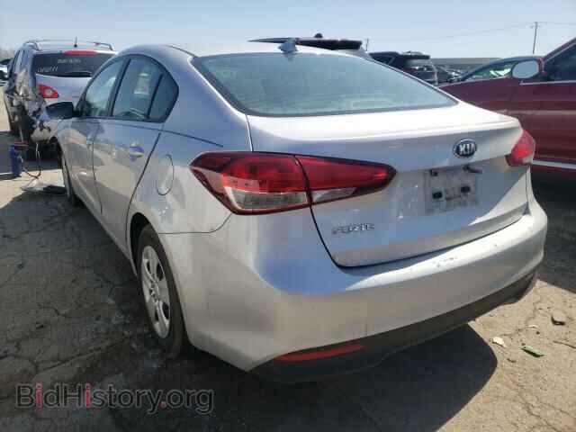 2017 KIA FORTE - VIN: 3KPFK4A78HE083736 - Фото 3