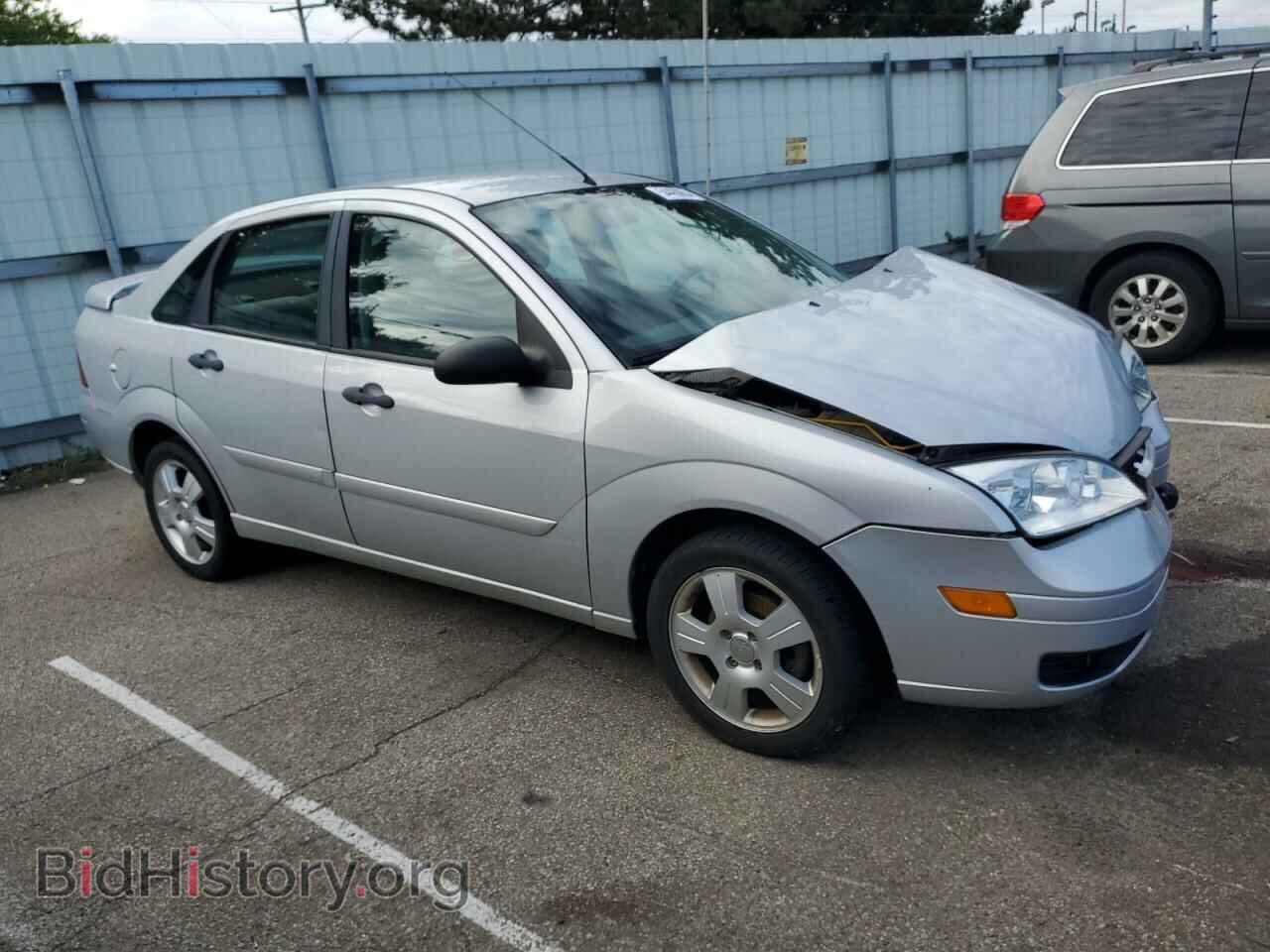 2007 FORD FOCUS - VIN: 1FAHP34N57W329666 - Фото 4