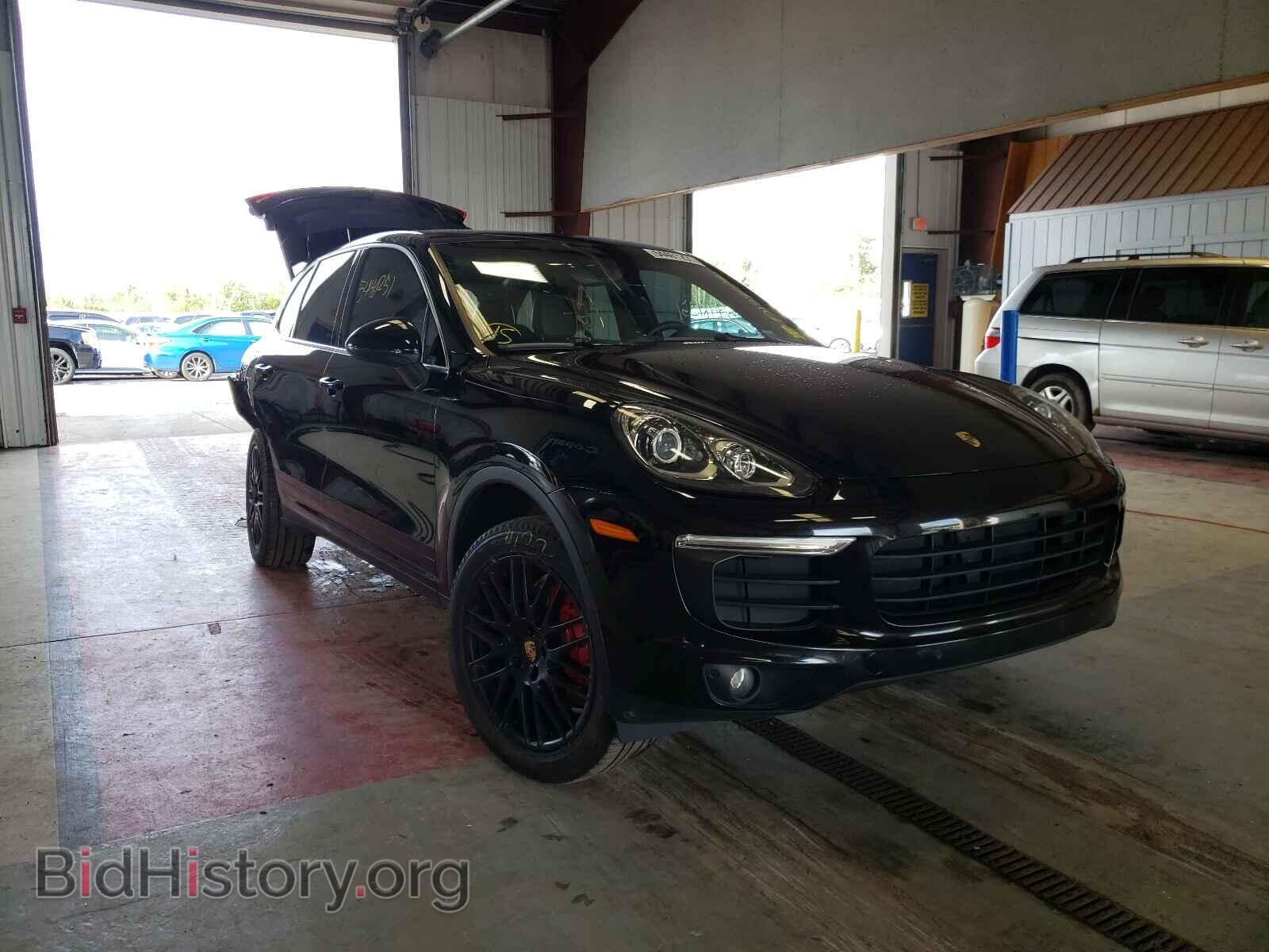 Photo WP1AA2A28GLA04107 - PORSCHE CAYENNE 2016