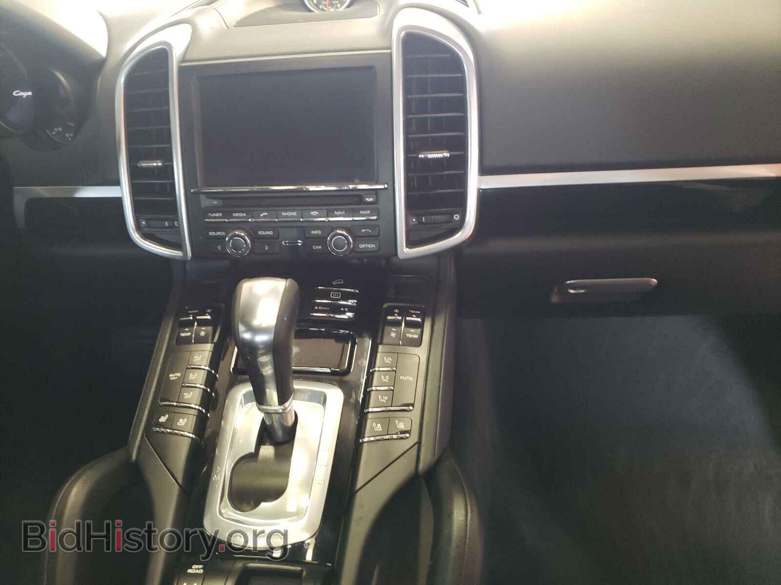 2016 PORSCHE CAYENNE - VIN: WP1AA2A28GLA04107 - Фото 9