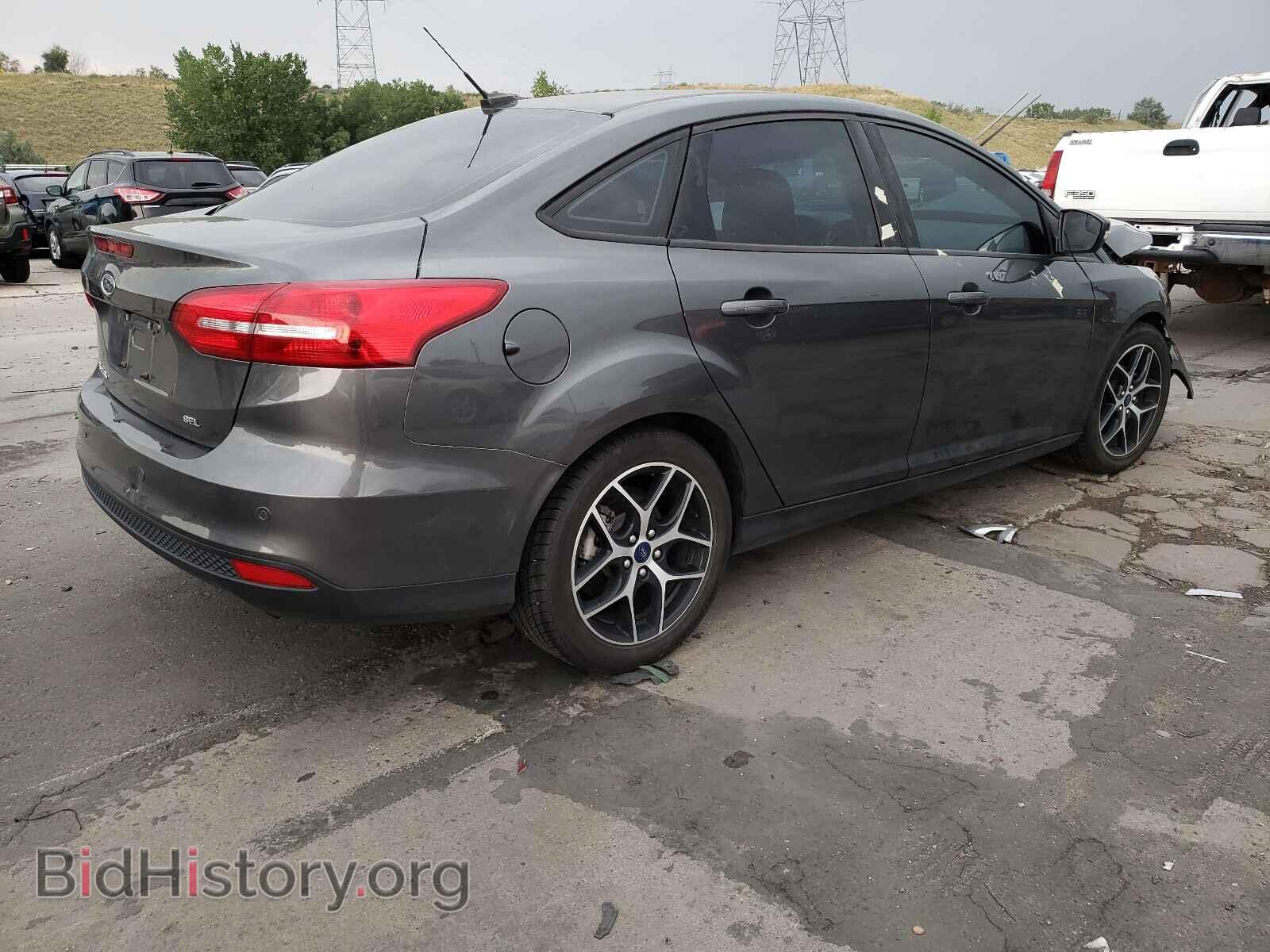 2017 FORD FOCUS - VIN: 1FADP3H22HL303740 - Photo 4