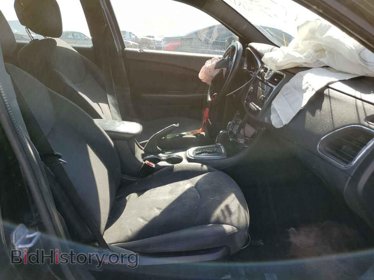 2013 CHRYSLER 200 - VIN: 1C3CCBAB1DN669925 - Фото 5