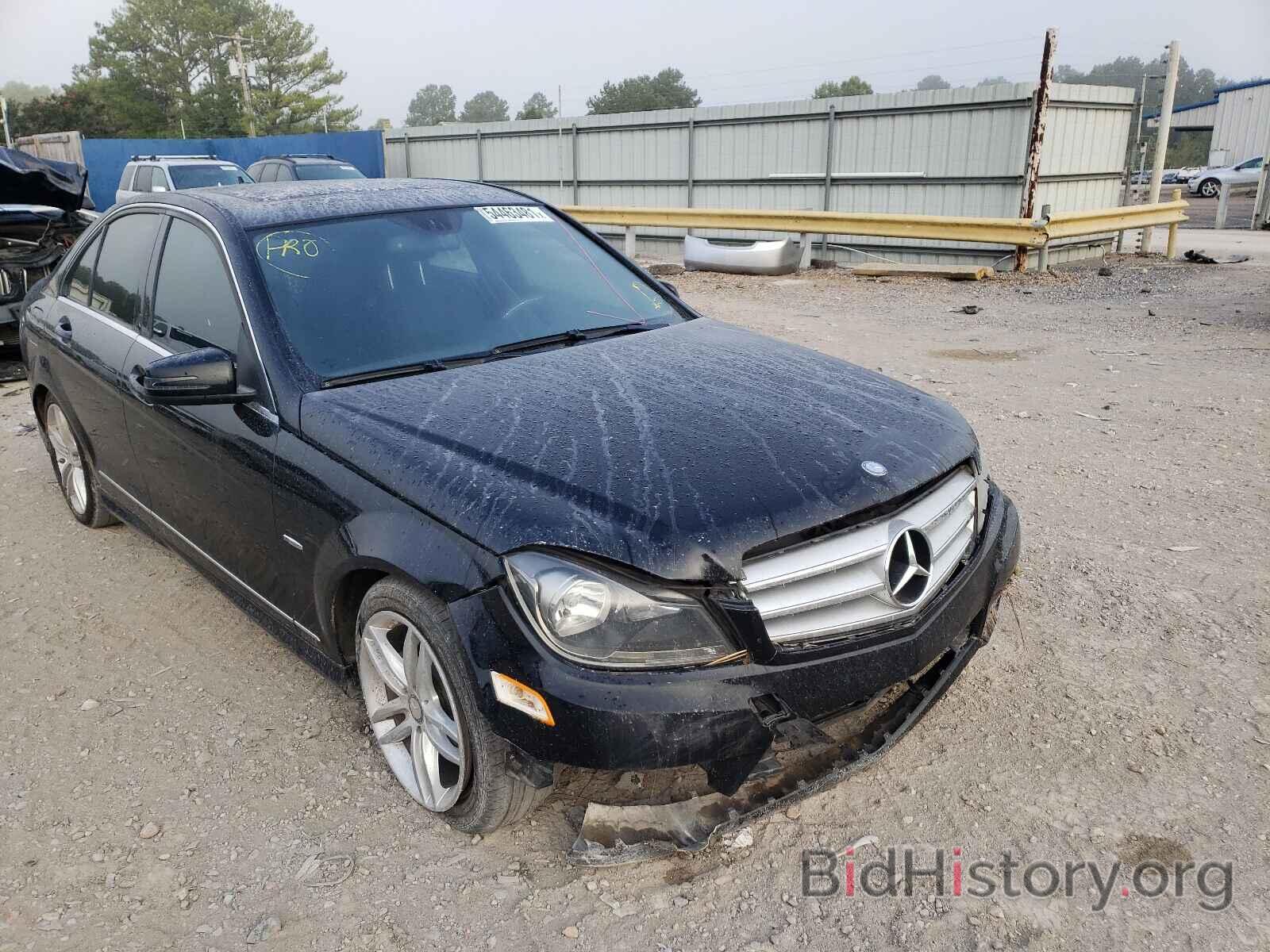 Photo WDDGF4HB8CR195961 - MERCEDES-BENZ C-CLASS 2012