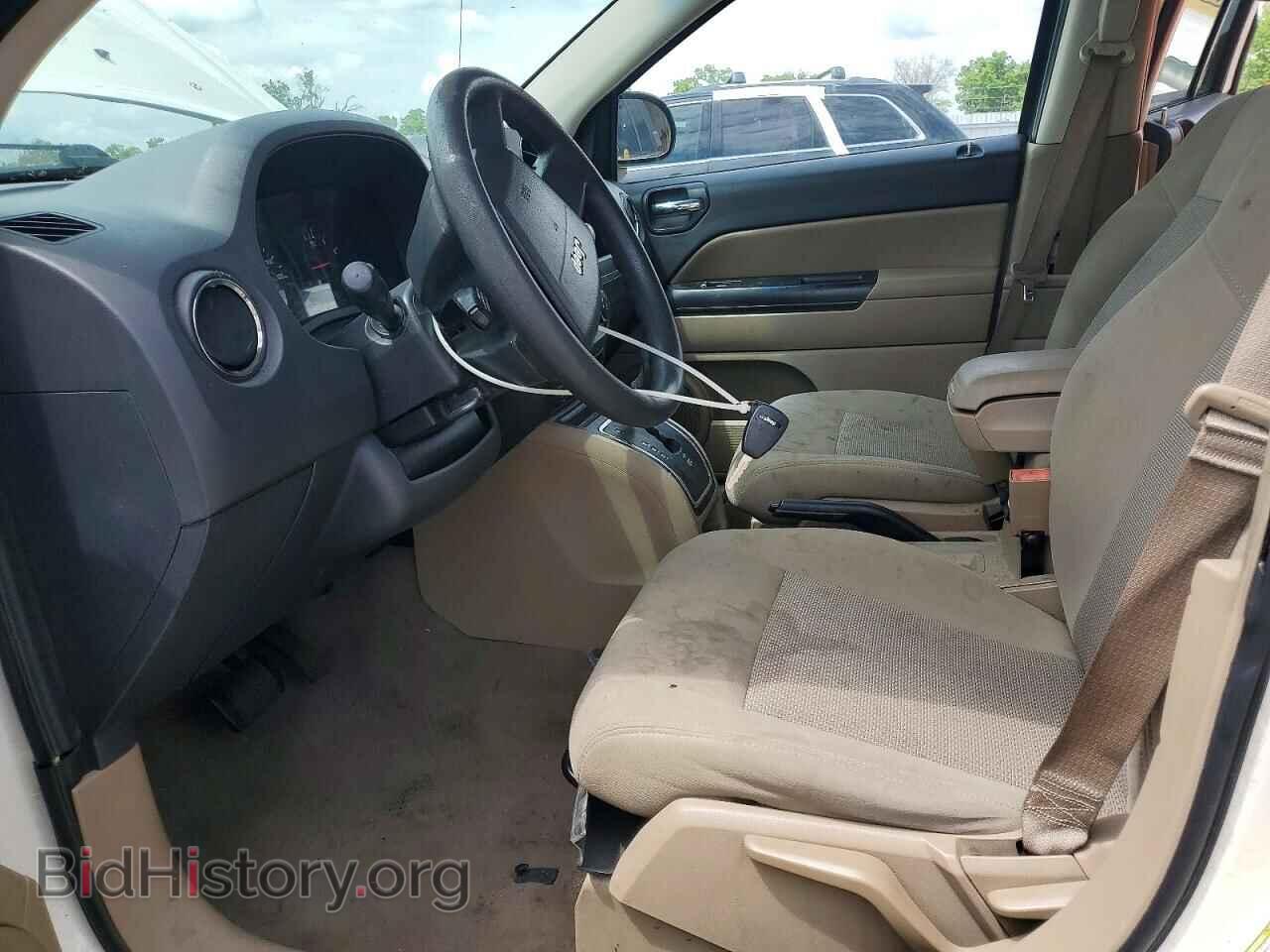2010 JEEP COMPASS - VIN: 1J4NT4FA7AD515408 - Photo 7