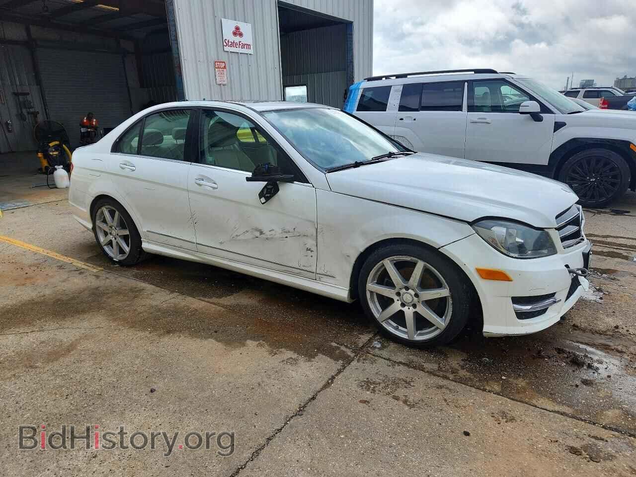 2014 MERCEDES-BENZ C-CLASS - VIN: WDDGF4HB1EA964379 - Photo 4