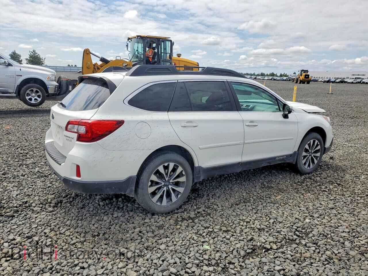 2017 SUBARU OUTBACK - VIN: 4S4BSANC4H3307835 - Фото 3