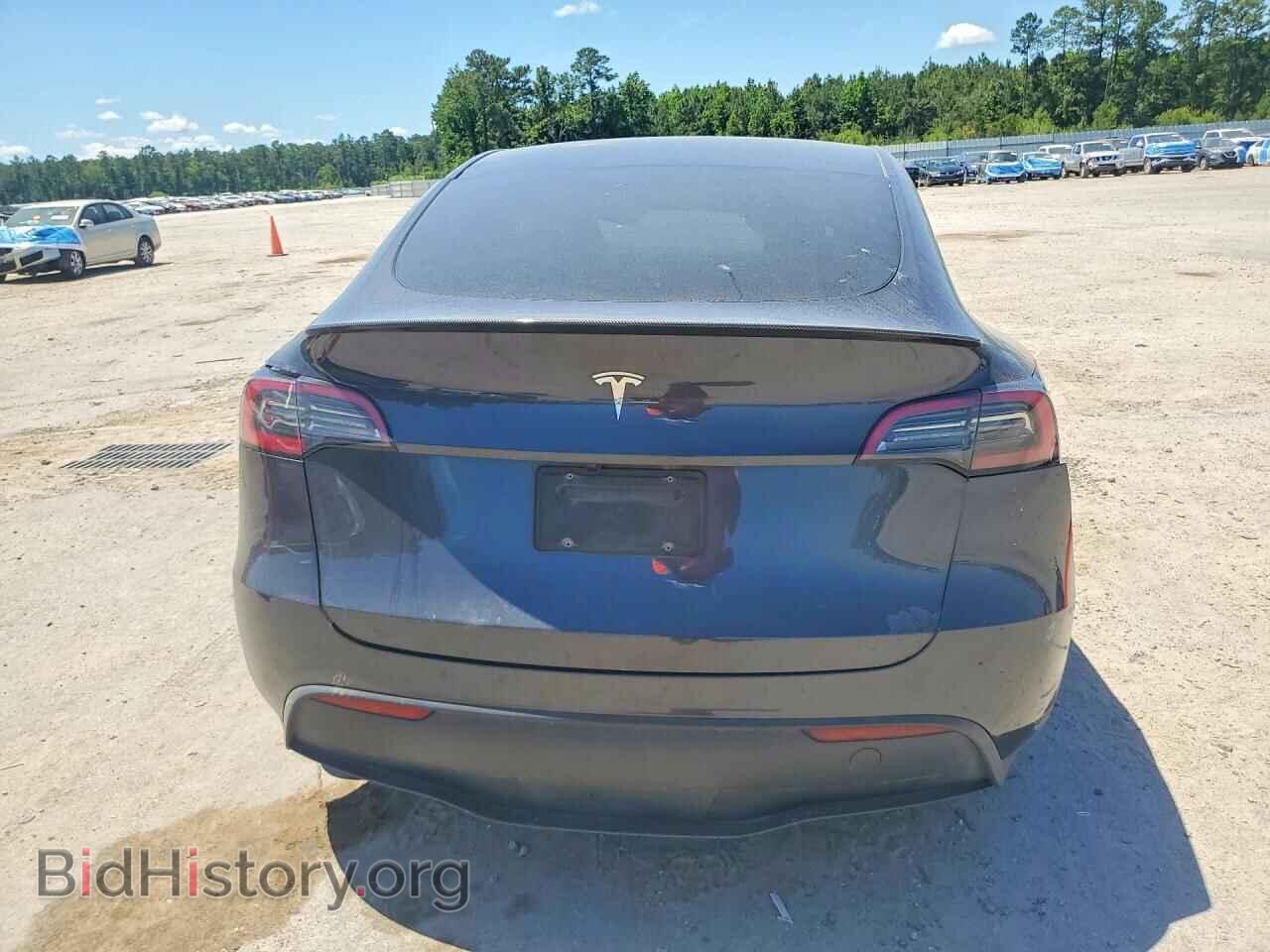 2025 TESLA MODEL Y - VIN: 7SAYGDED7SA372568 - Photo 6