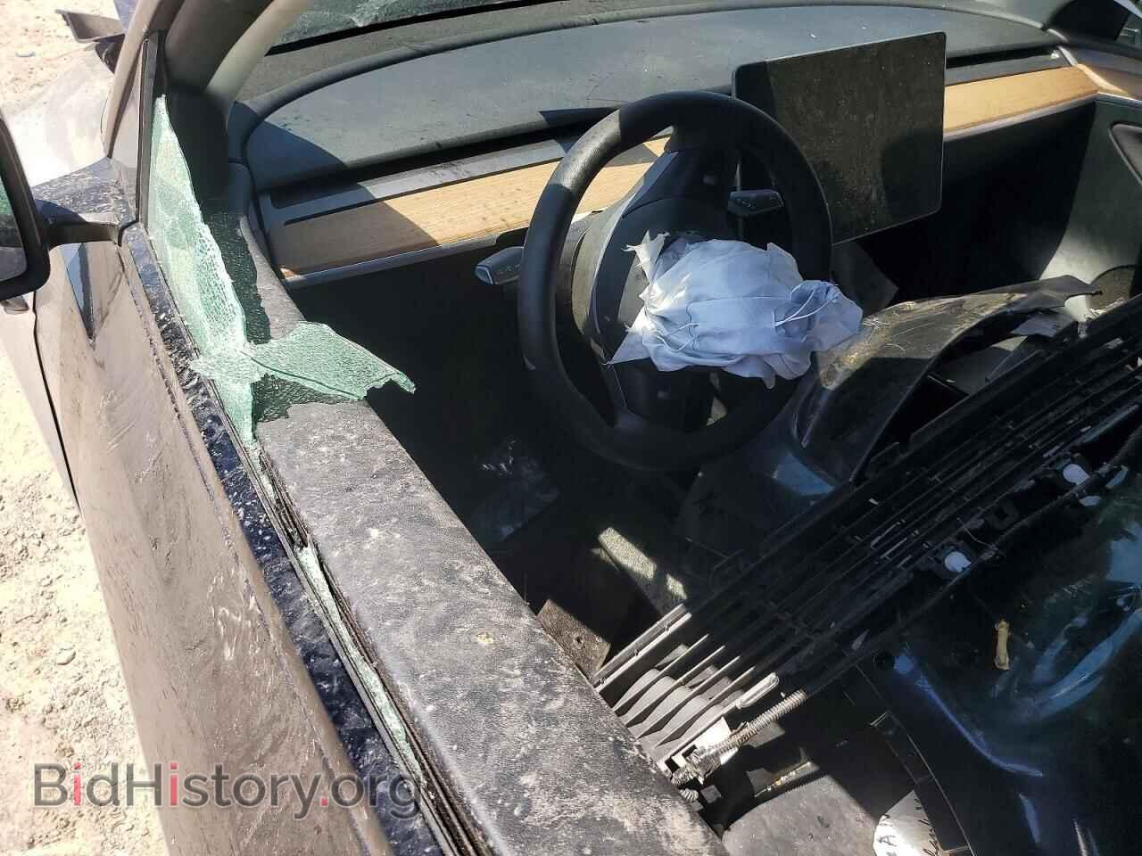 2025 TESLA MODEL Y - VIN: 7SAYGDED7SA372568 - Photo 8