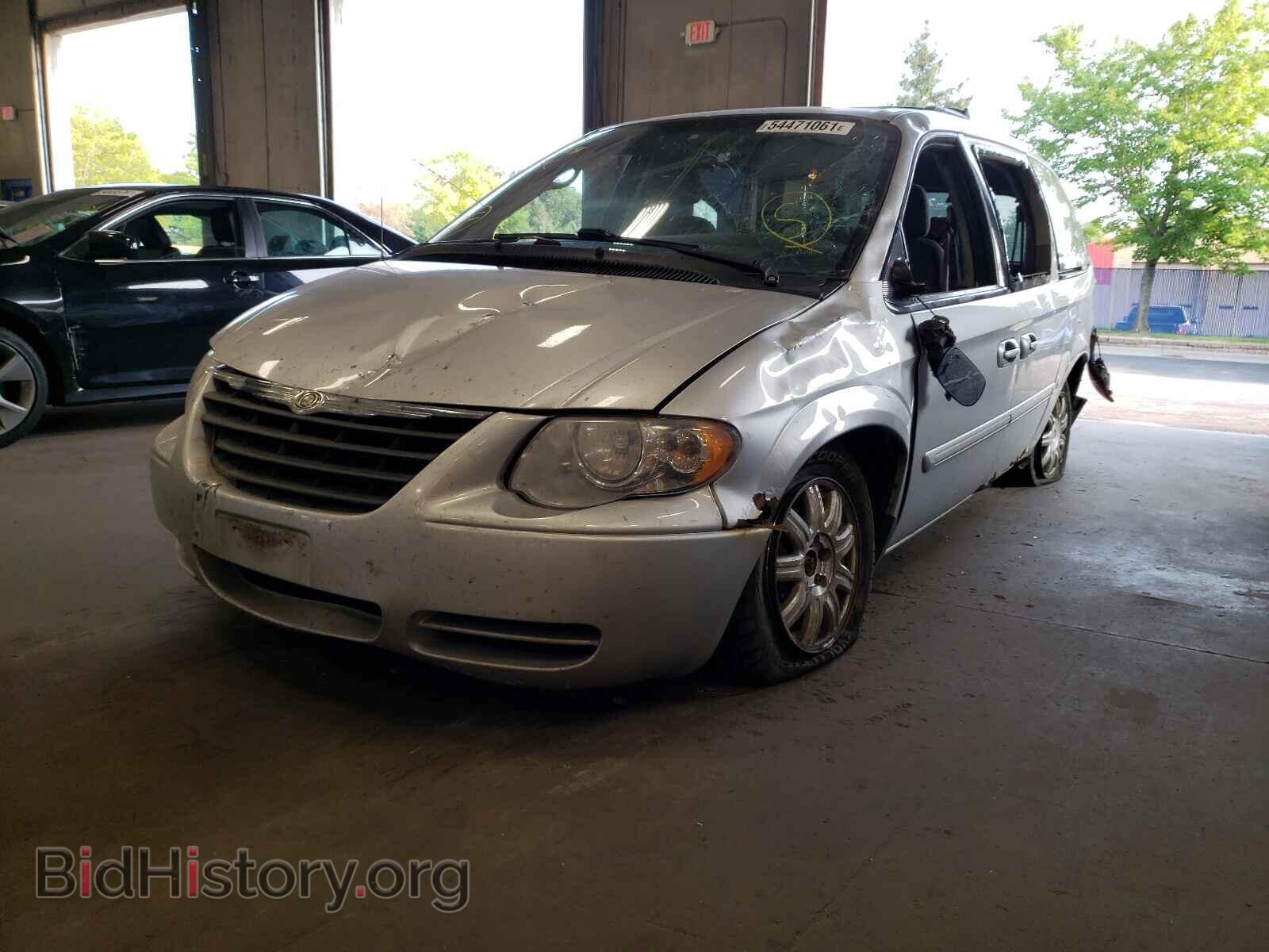 2006 CHRYSLER MINIVAN - VIN: 2A4GP54LX6R884646 - Фото 2