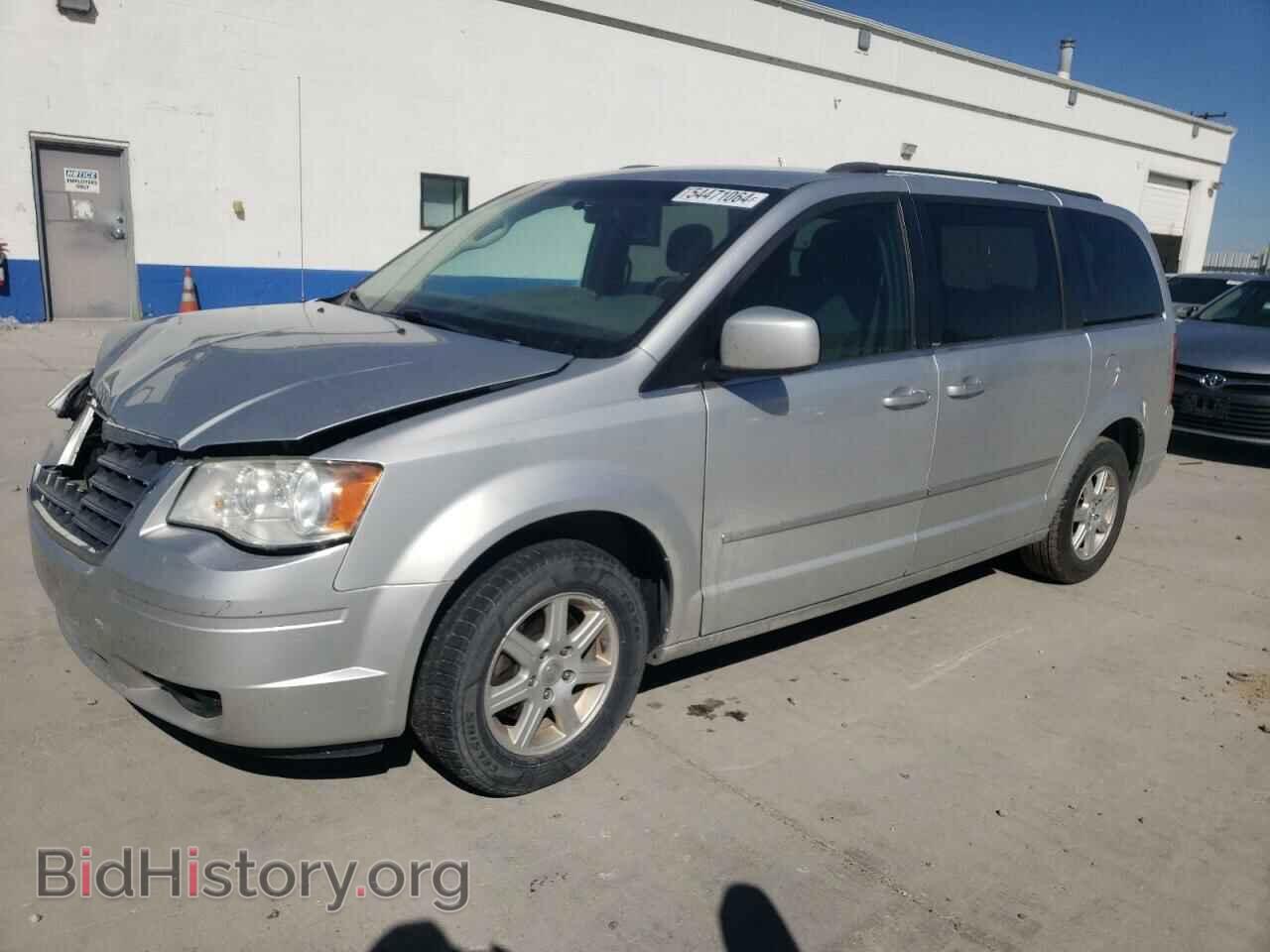 Photo 2A4RR5D14AR324115 - CHRYSLER MINIVAN 2010