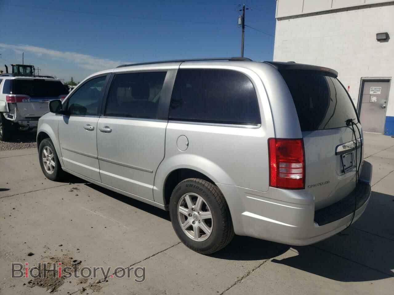 2010 CHRYSLER MINIVAN - VIN: 2A4RR5D14AR324115 - Photo 2