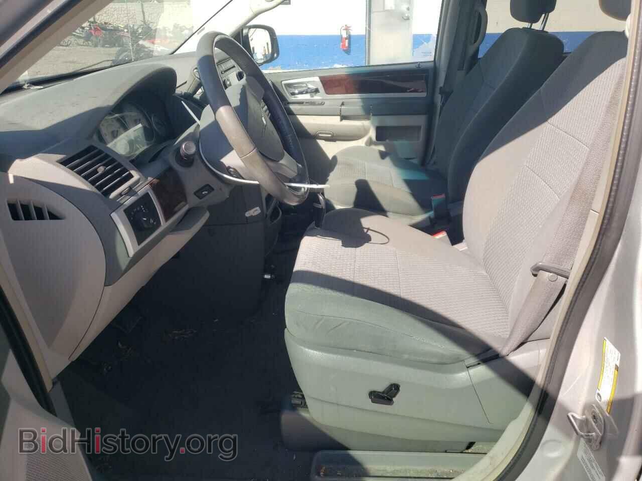 2010 CHRYSLER MINIVAN - VIN: 2A4RR5D14AR324115 - Photo 7