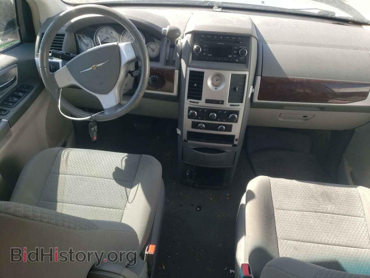 2010 CHRYSLER MINIVAN - VIN: 2A4RR5D14AR324115 - Photo 8