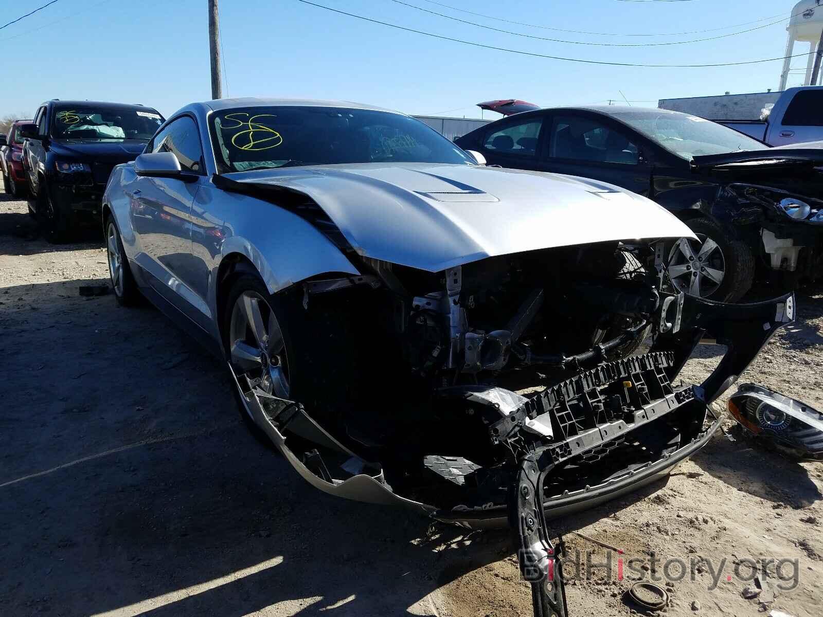 Photo 1FA6P8TH0J5102978 - FORD MUSTANG 2018