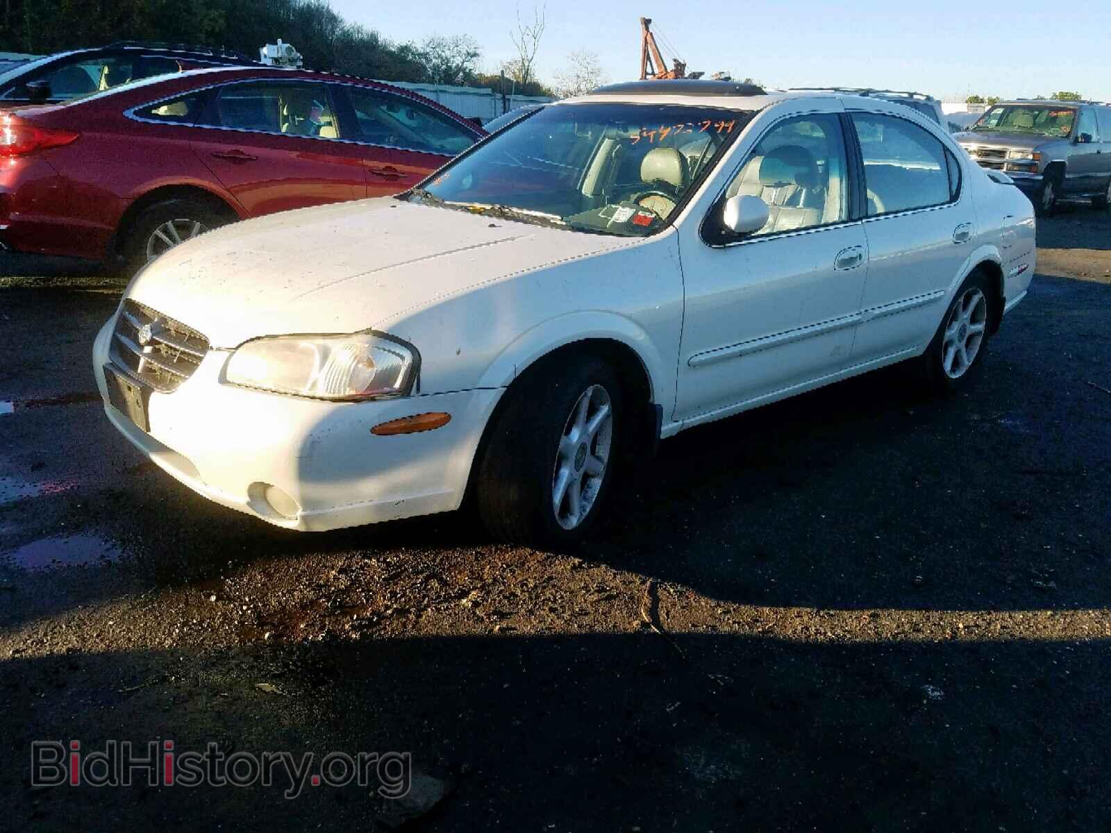 2000 NISSAN MAXIMA - VIN: JN1CA31A3YT032148 - Фото 2