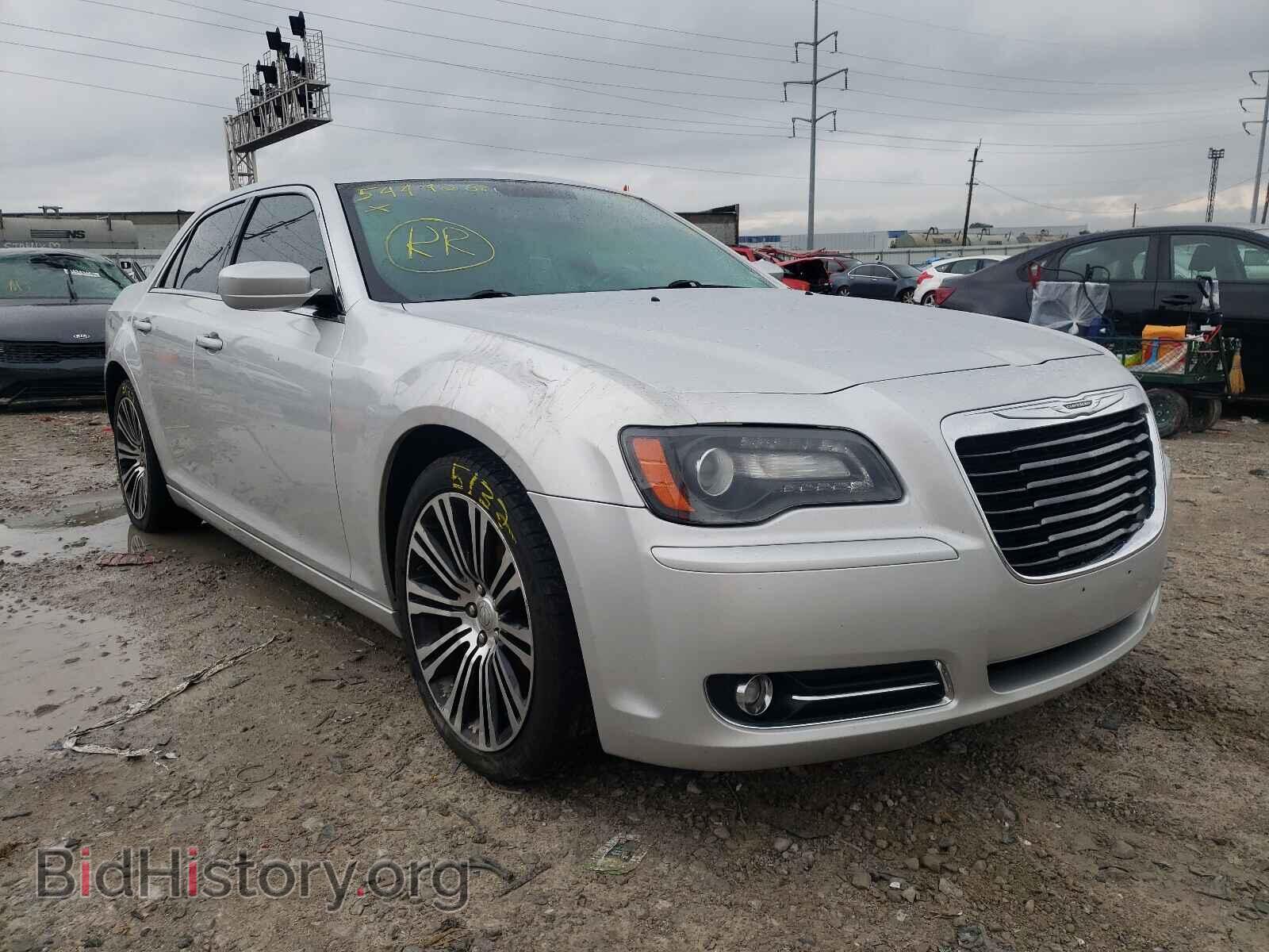 Фотография 2C3CCABG4CH284015 - CHRYSLER 300 2012