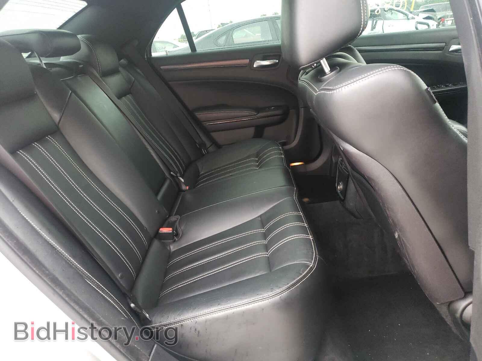 2012 CHRYSLER 300 - VIN: 2C3CCABG4CH284015 - Фото 6