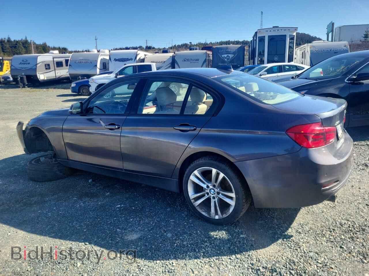 2016 BMW 3 SERIES - VIN: WBA8E5G54GNU19739 - Фото 2