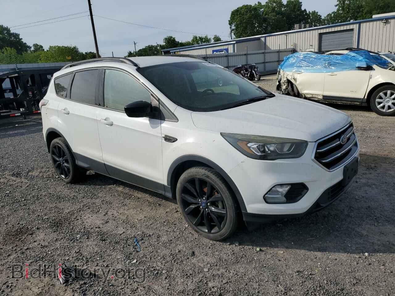 2017 FORD ESCAPE - VIN: 1FMCU0GD8HUA84143 - Photo 4