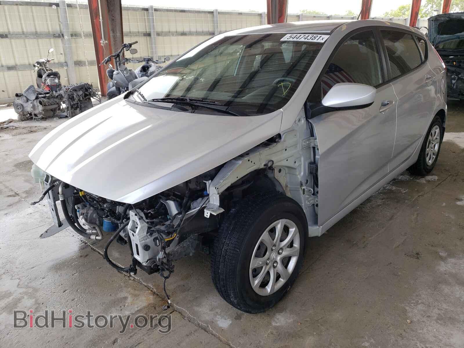 2013 HYUNDAI ACCENT - VIN: KMHCT5AE7DU093377 - Фото 2