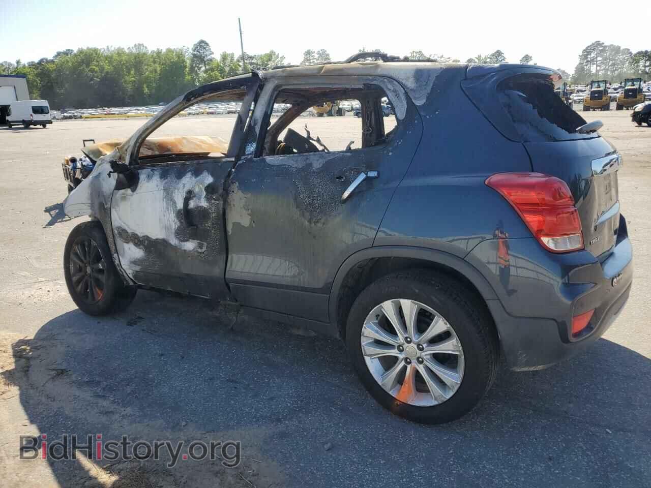 2018 CHEVROLET TRAX - VIN: 3GNCJMSB8JL324471 - Фото 2