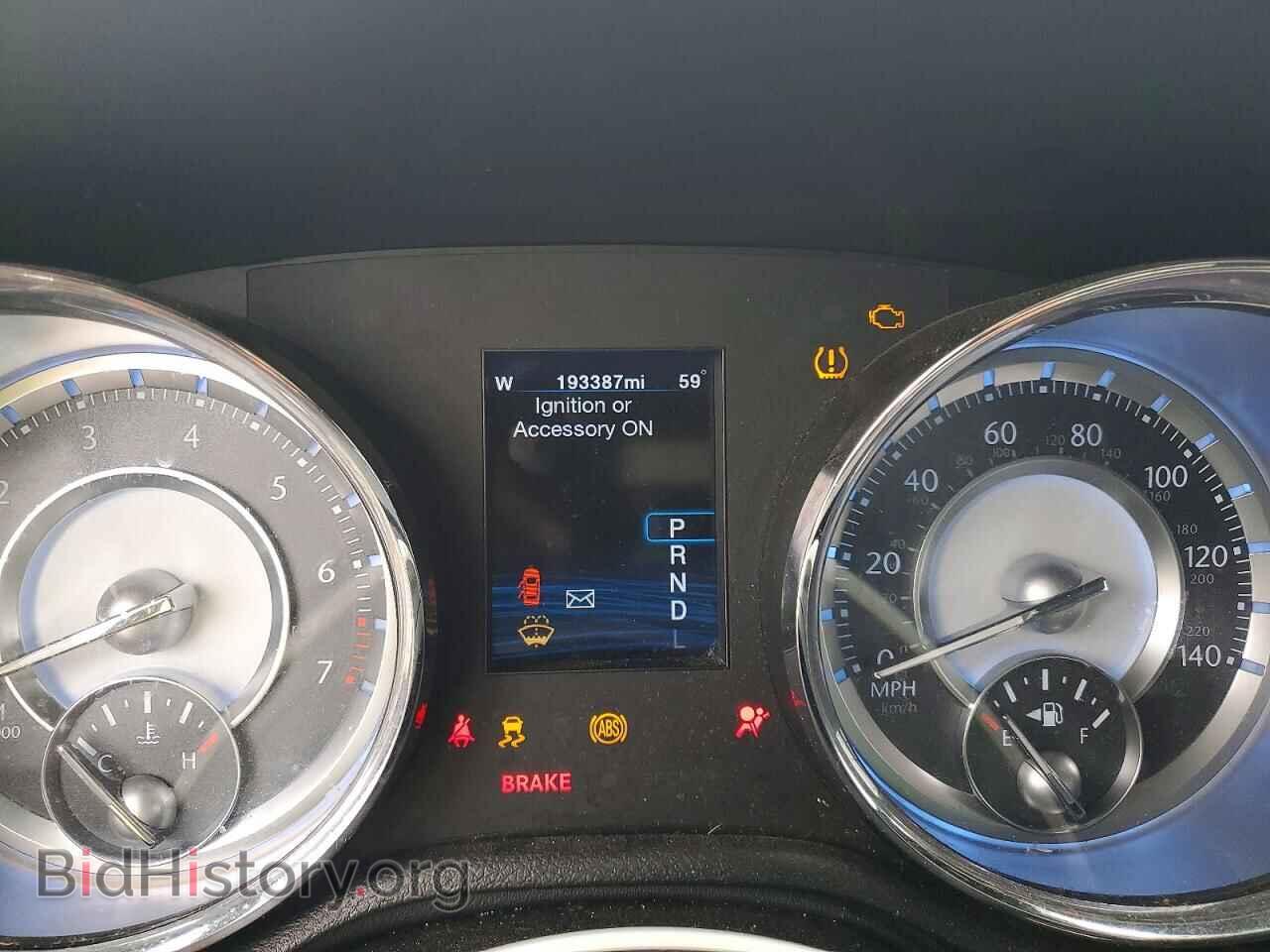 2012 CHRYSLER 300 - VIN: 2C3CCACG9CH200656 - Фото 9