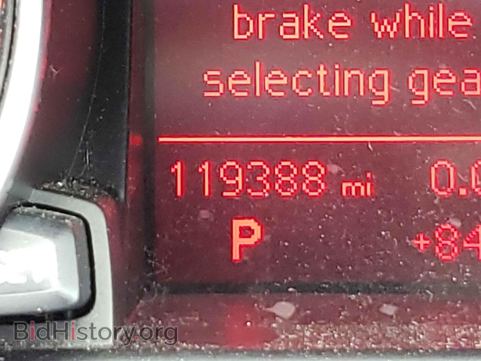 2011 AUDI A5 - VIN: WAUCFAFR3BA070271 - Фото 8