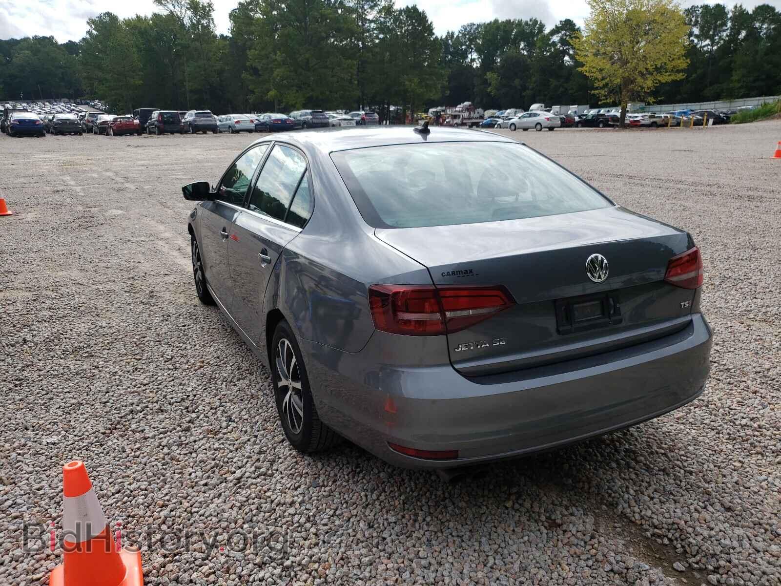 2017 VOLKSWAGEN JETTA - VIN: 3VWDB7AJ3HM413418 - Фото 3