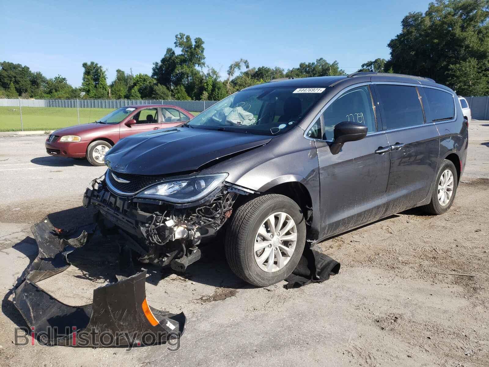 2018 CHRYSLER PACIFICA - VIN: 2C4RC1FG3JR174872 - Фото 2