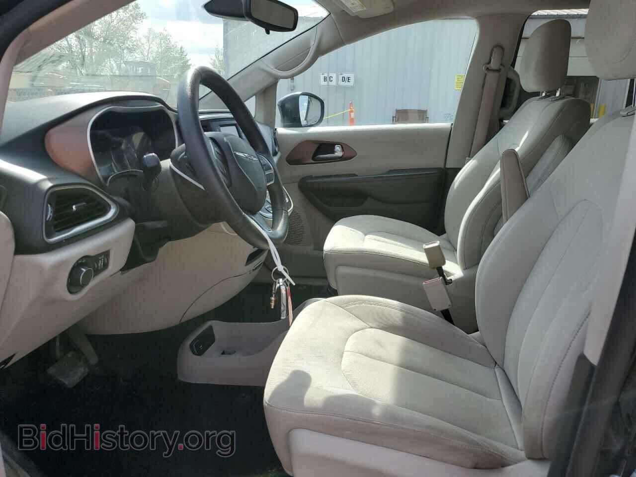 2017 CHRYSLER PACIFICA - VIN: 2C4RC1CG1HR560768 - Photo 7