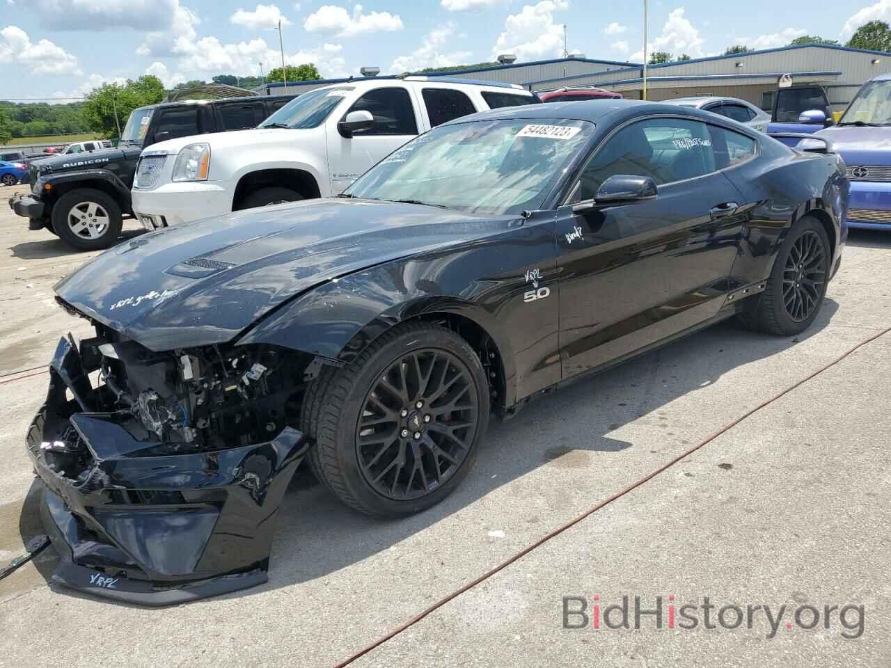 Photo 1FA6P8CF6M5125832 - FORD MUSTANG 2021