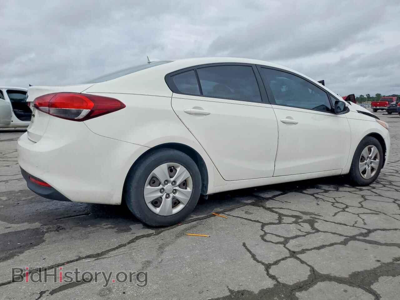 2017 KIA FORTE - VIN: 3KPFK4A7XHE075136 - Фото 3