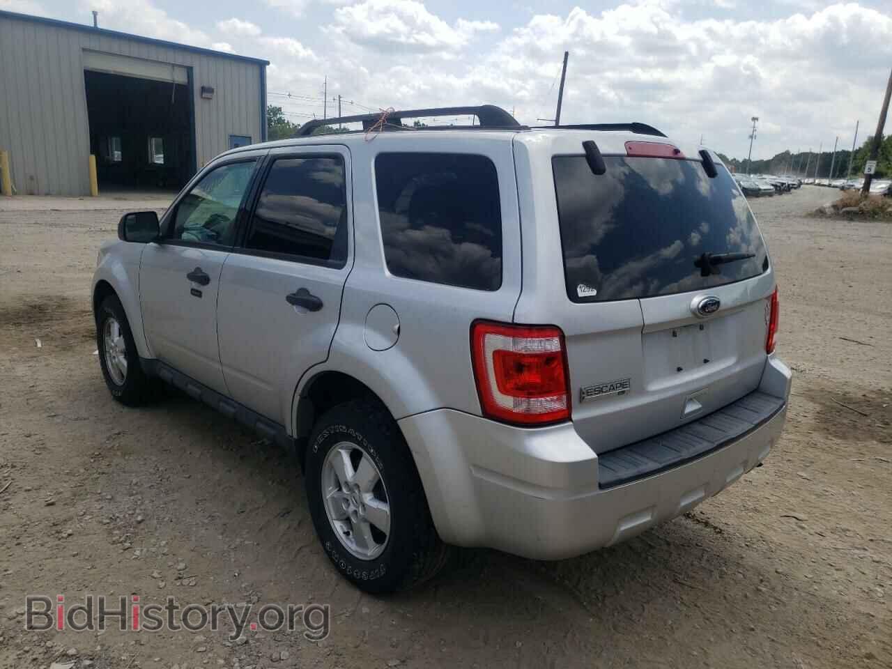 2010 FORD ESCAPE - VIN: 1FMCU9D71AKC04157 - Фото 3