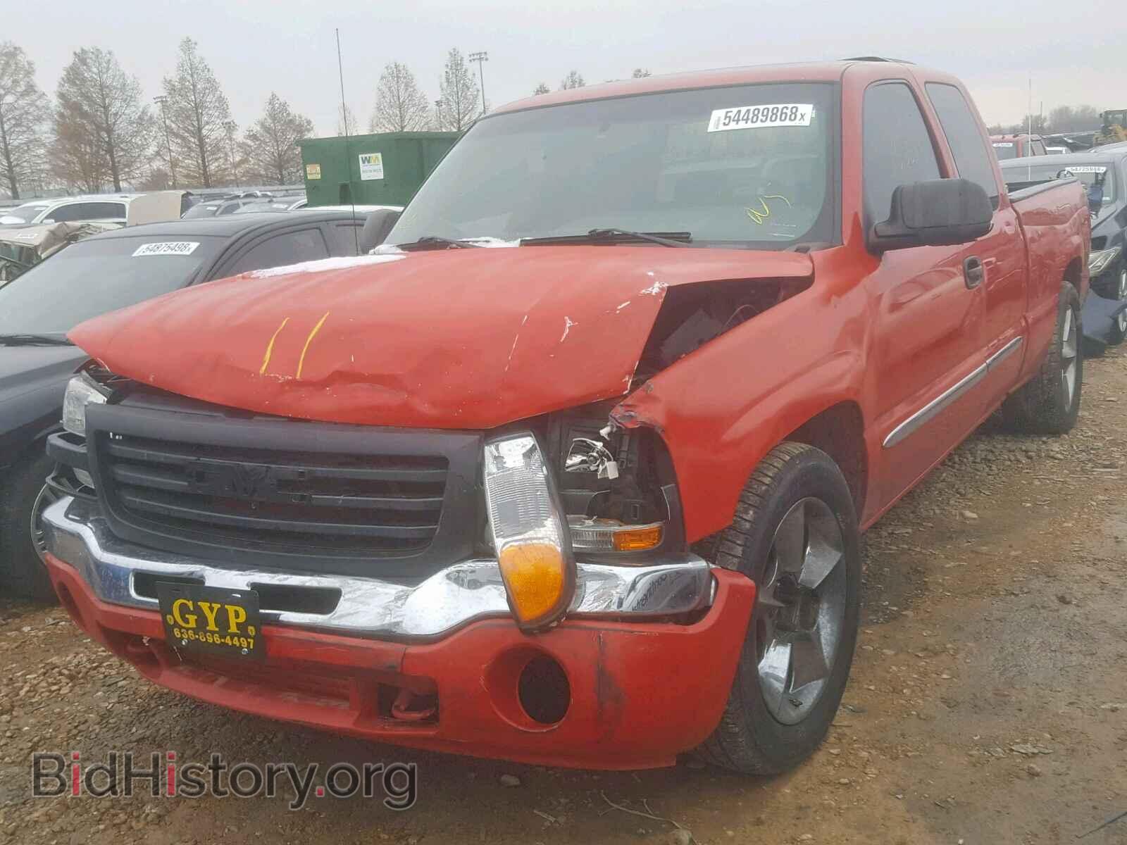 2004 GMC NEW SIERRA - VIN: 2GTEC19TX41106207 - Фото 2