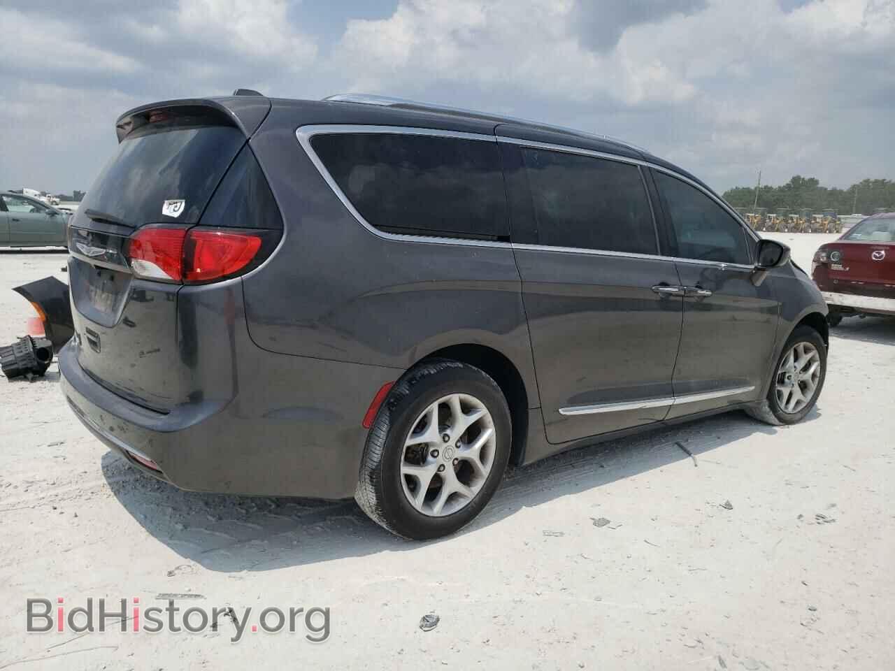2017 CHRYSLER PACIFICA - VIN: 2C4RC1EG2HR550828 - Photo 3