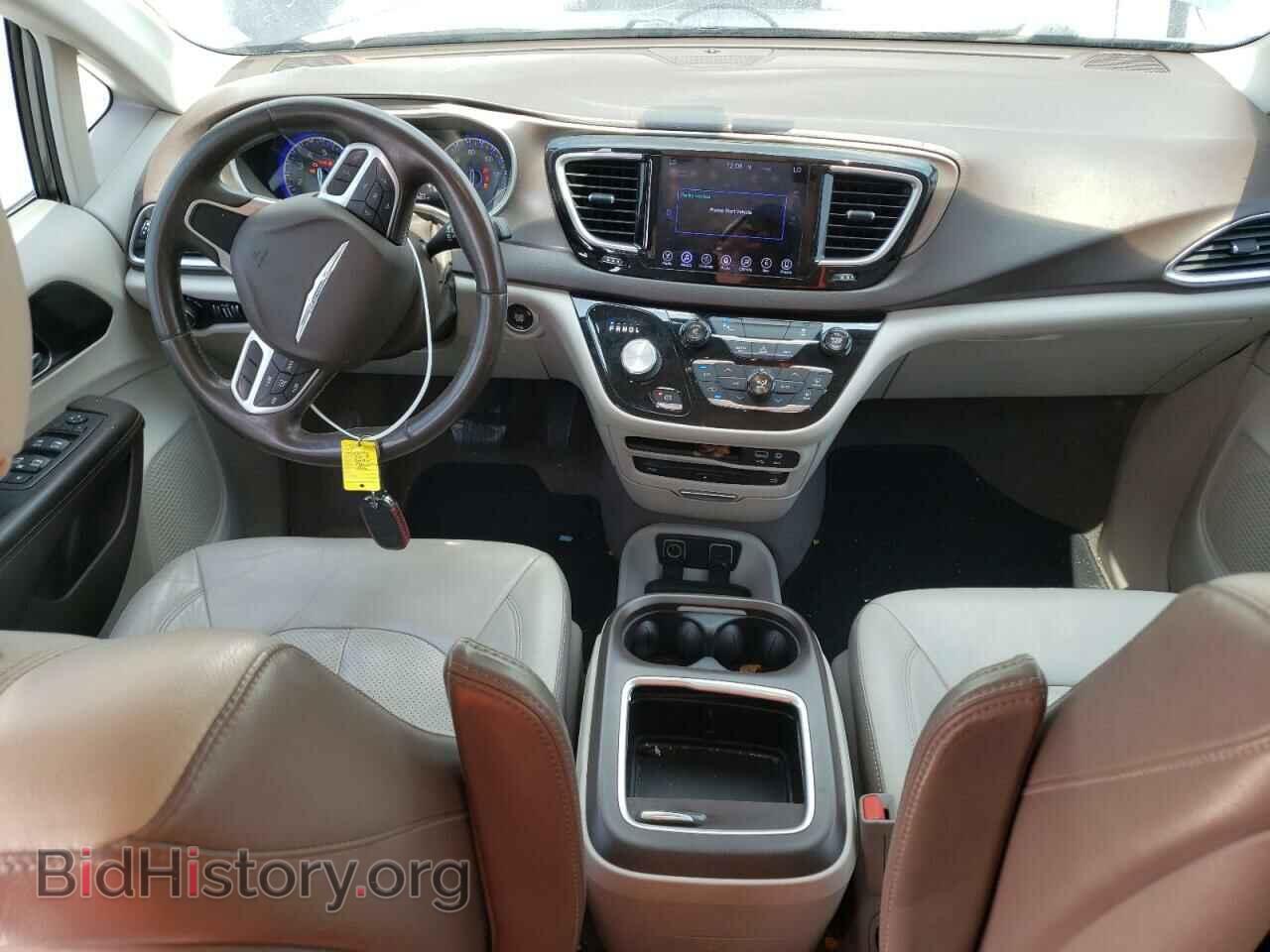 2017 CHRYSLER PACIFICA - VIN: 2C4RC1EG2HR550828 - Photo 8