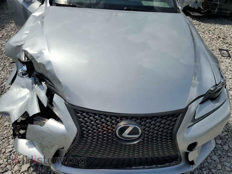 2014 Lexus IS (VIN JTHCE1D24E5001774) — фото 7 из 10