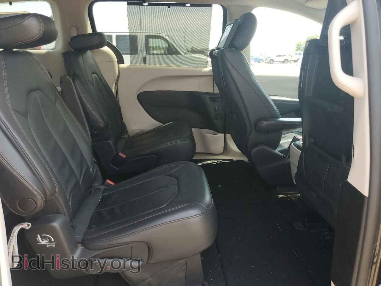 2017 CHRYSLER PACIFICA - VIN: 2C4RC1EG8HR770491 - Photo 10