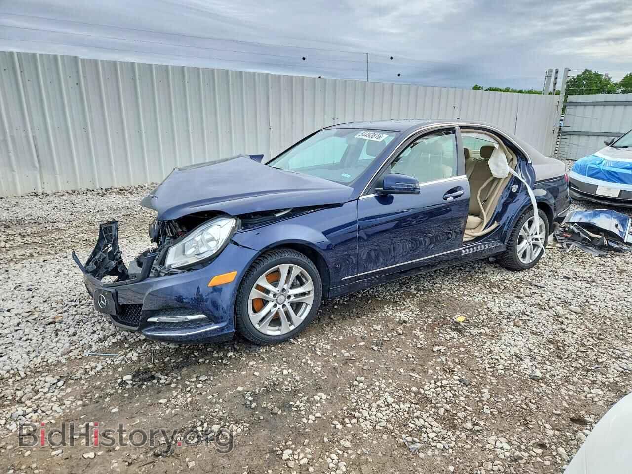 Photo WDDGF8AB7EA957356 - MERCEDES-BENZ C-CLASS 2014