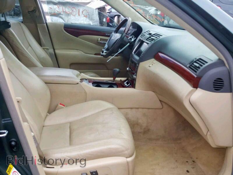 2007 Lexus LS460 (VIN JTHGL46F775020248) — фото 5 из 10