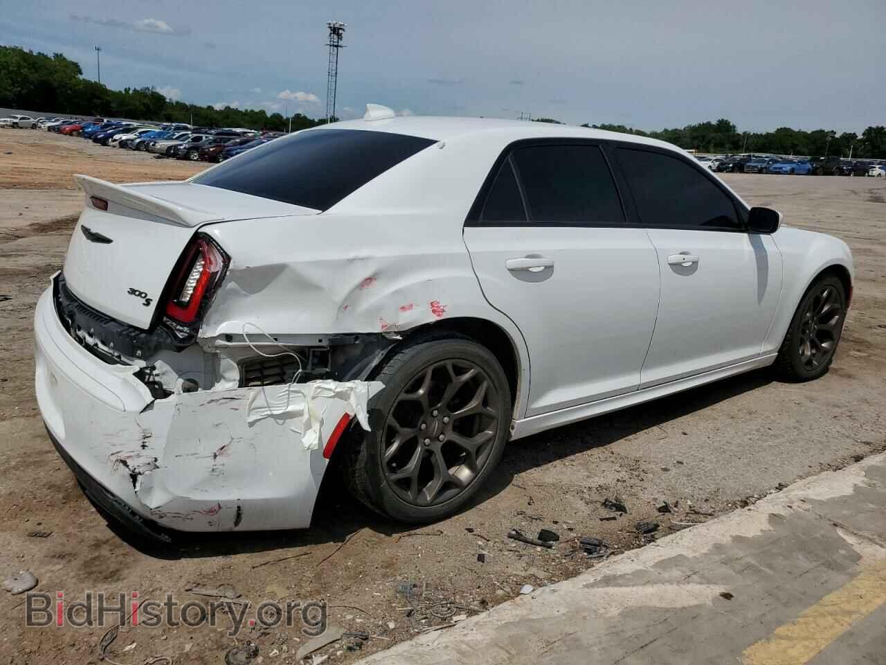 2017 CHRYSLER 300 - VIN: 2C3CCABG2HH664722 - Фото 3