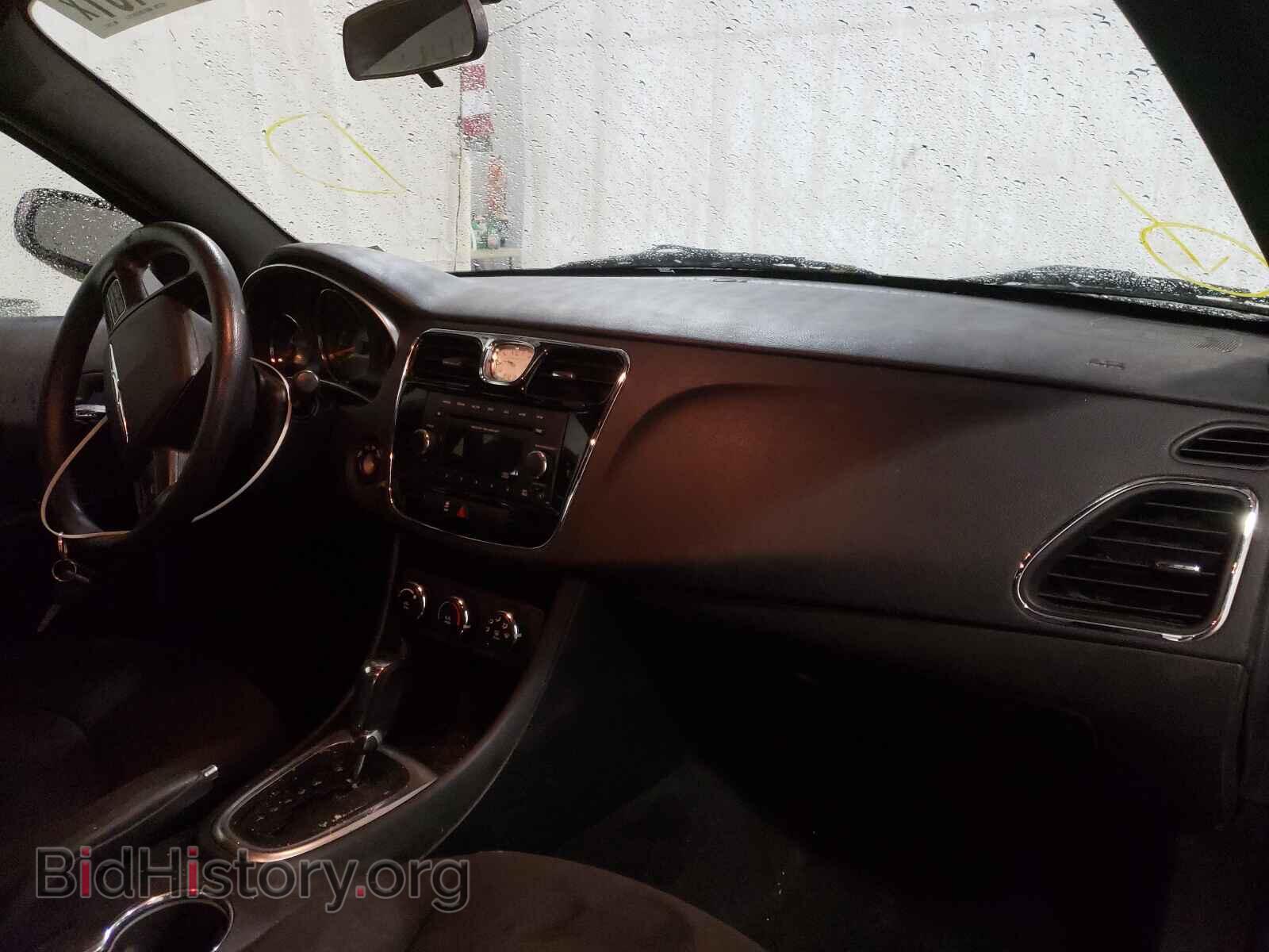 2012 CHRYSLER 200 - VIN: 1C3CCBAB5CN273477 - Фото 9