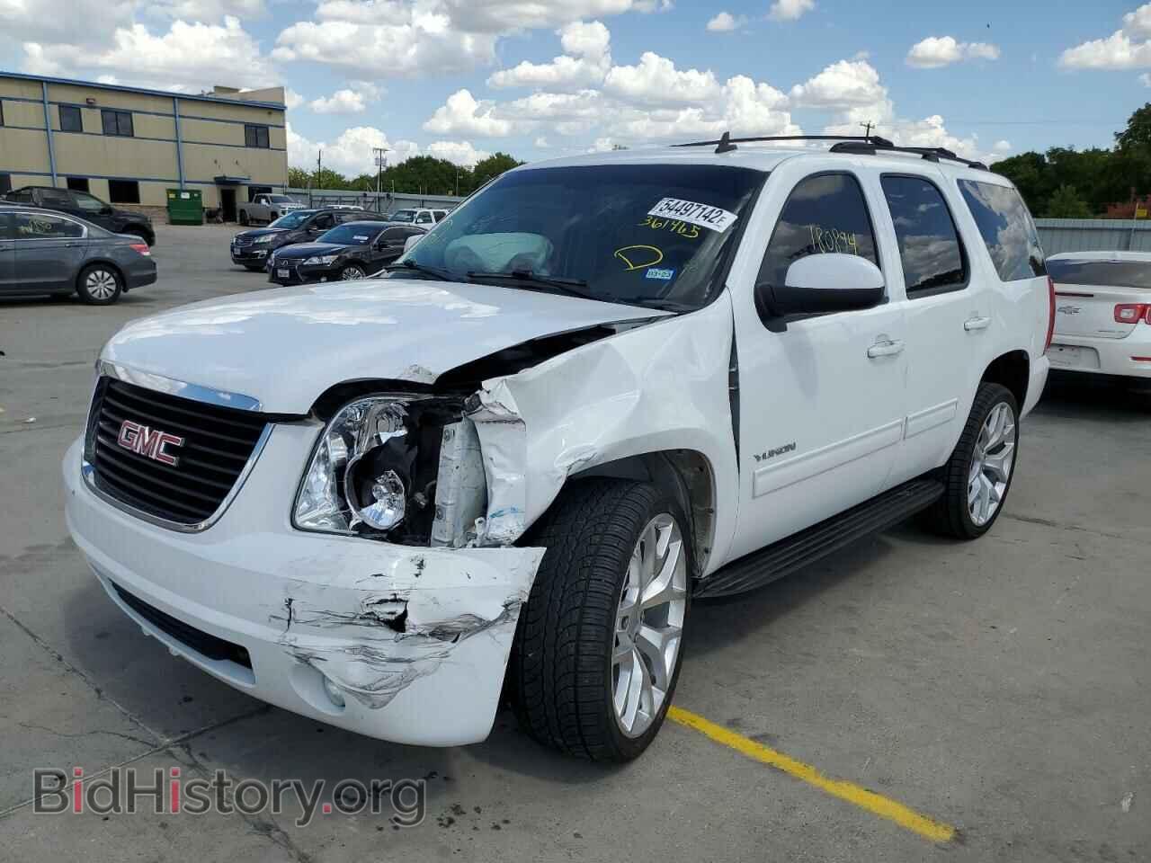 2013 GMC YUKON - VIN: 1GKS1AE02DR361465 - Фото 2