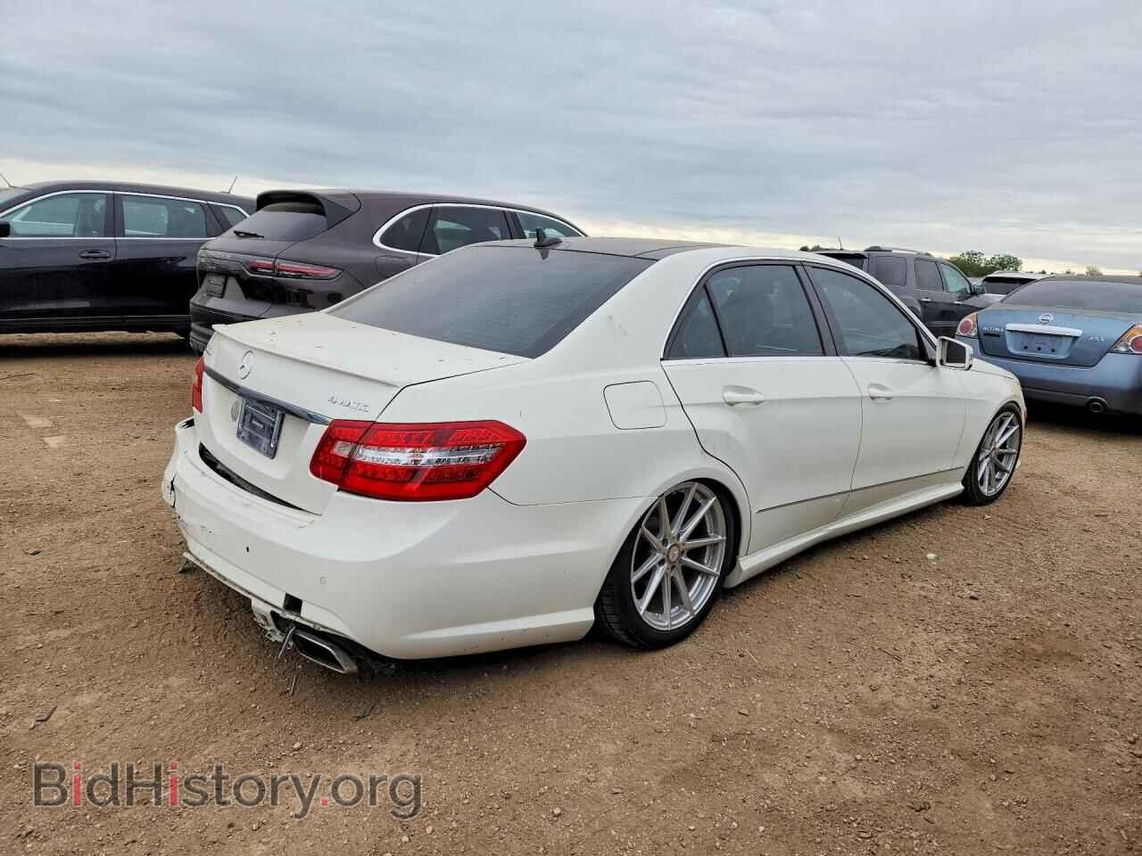 2011 MERCEDES-BENZ E-CLASS - VIN: WDDHF9AB2BA502324 - Фото 3