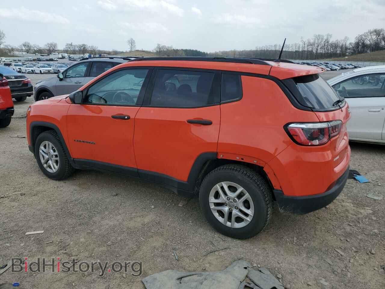 2017 JEEP COMPASS - VIN: 3C4NJCAB9HT669130 - Фото 2