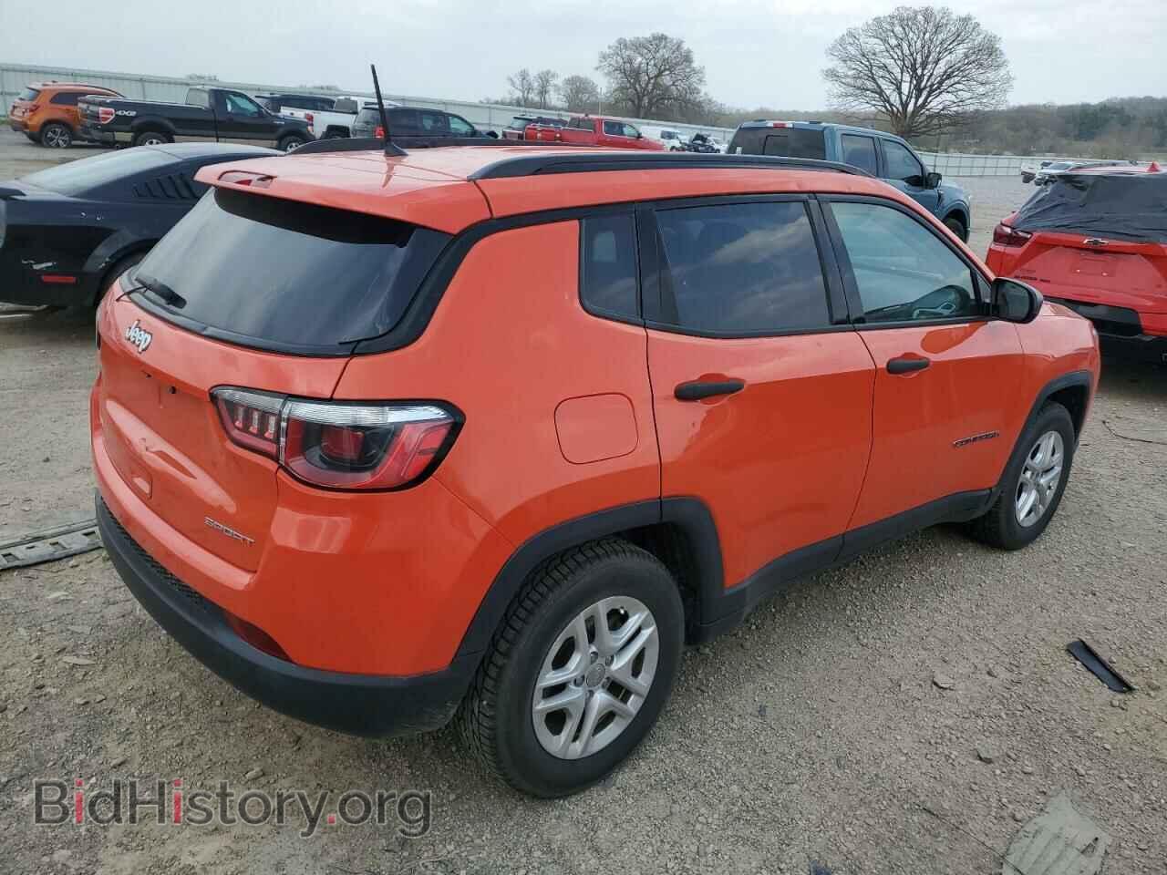 2017 JEEP COMPASS - VIN: 3C4NJCAB9HT669130 - Фото 3