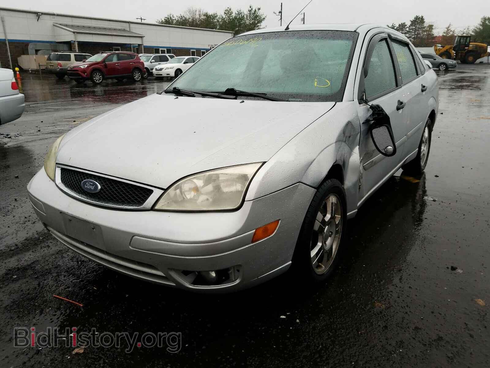 2005 FORD FOCUS - VIN: 1FAFP34N55W155649 - Фото 2