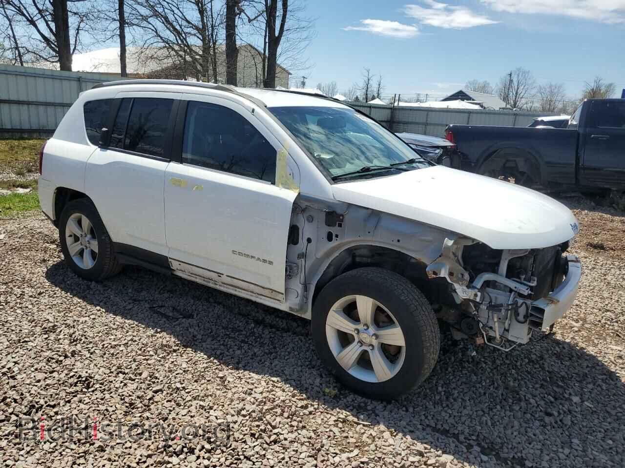 2016 JEEP COMPASS - VIN: 1C4NJDBB0GD502051 - Фото 4