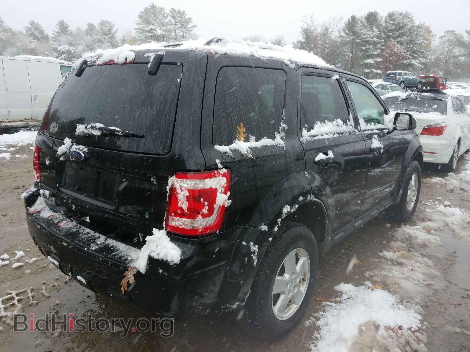 2011 FORD ESCAPE - VIN: 1FMCU0D77BKA90355 - Photo 4