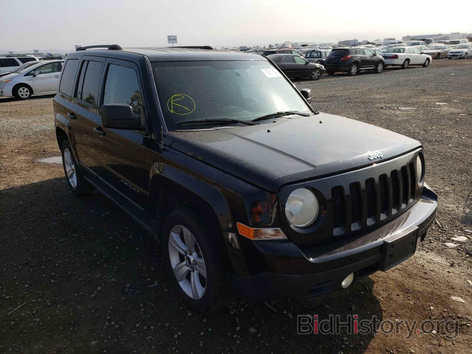 Photo 1C4NJPFA6ED508825 - JEEP PATRIOT 2014